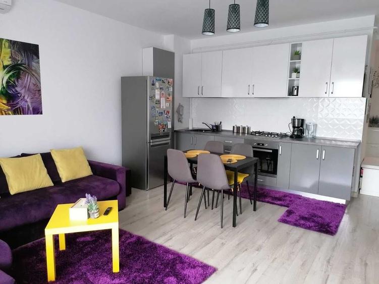 Apartament cu 3 camere decomandat în Valea Lupului