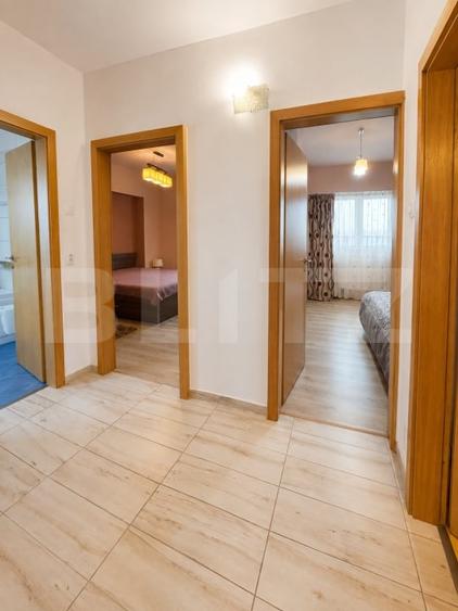Apartament cu 3 camere decomandat, mobilat în Complex Studențesc
