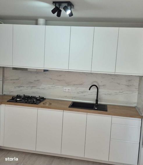 Apartament cu 2 camere decomandat în Păcii