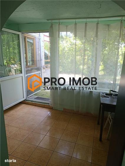 Casă cu 4 camere semidecomandat în Merei