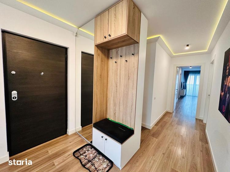 Apartament cu 4 camere în Sisești