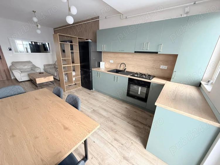 Apartament cu 2 camere decomandat în Central