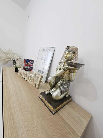 Apartament cu 2 camere semidecomandat, mobilat în Unirii