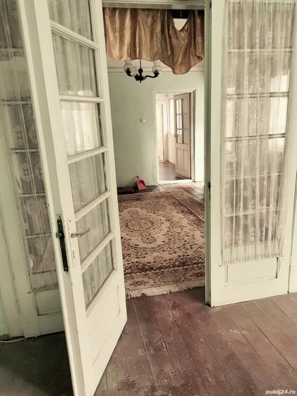 Casă cu 3 camere cu Teren 245 Mp în Central