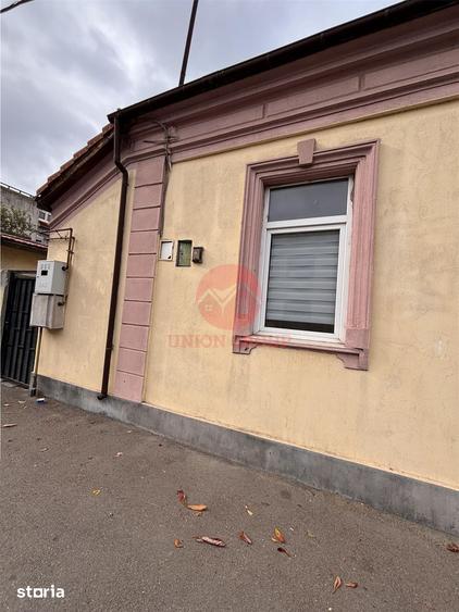 Casă cu 3 camere cu Teren 100 Mp în Griviței