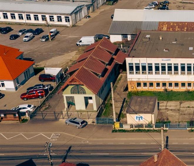Spațiu comercial, de 290 mp, în Central