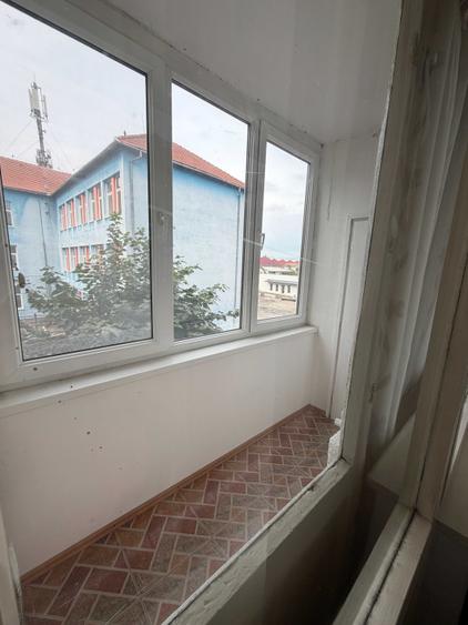 Apartament cu 2 camere semidecomandat în Kogălniceanu