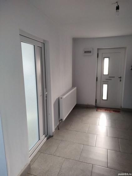 Casă cu 3 camere în Central