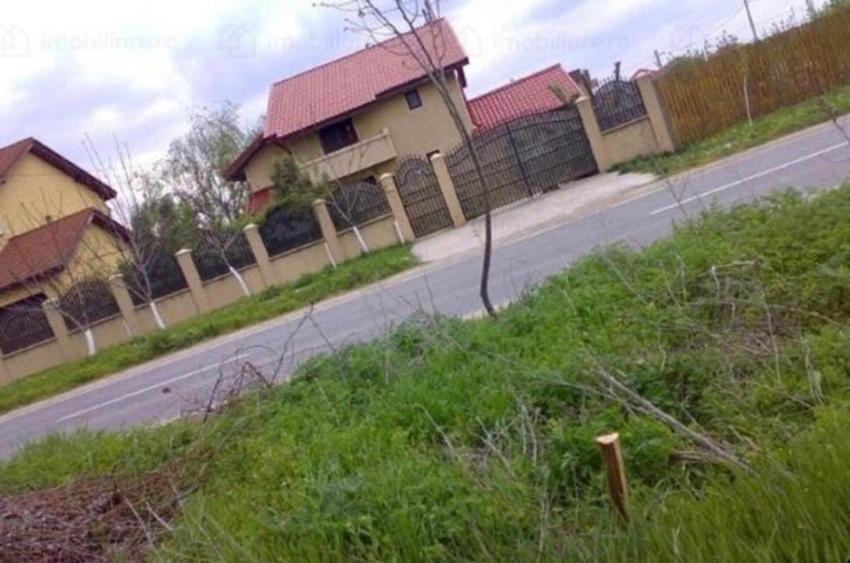 Teren Construcții intravilan de 23600 mp, în Tunari