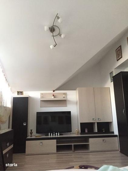 Apartament cu 3 camere, mobilat în Fundeni