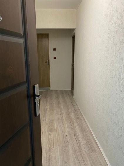 Apartament cu 2 camere decomandat în 7 Noiembrie