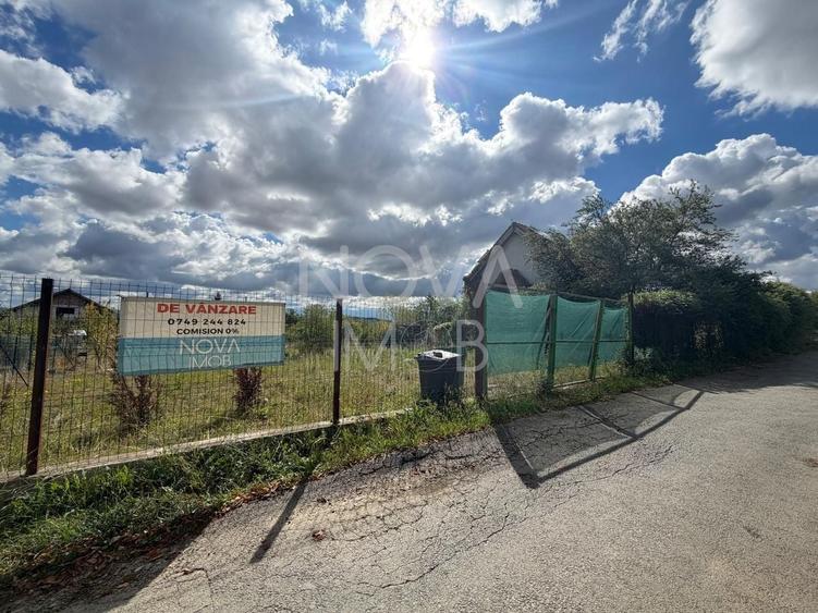 Teren Construcții intravilan de 1000 mp, în Daia