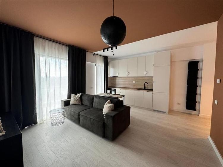Apartament cu 3 camere decomandat, mobilat în Fundeni