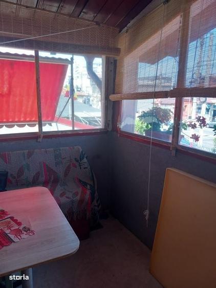 Casă cu 3 camere în Bughea de Sus