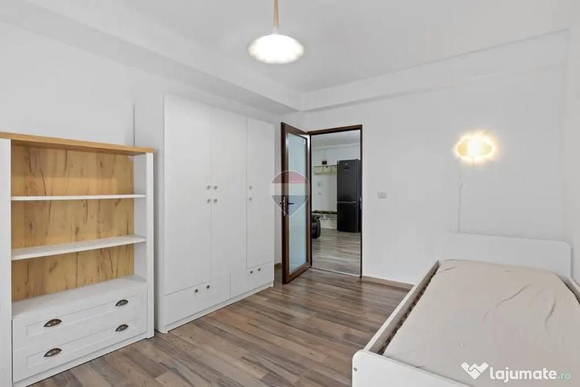 Apartament cu 3 camere decomandat în Aurel Vlaicu