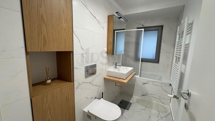 Apartament cu 2 camere decomandat, mobilat în Tei