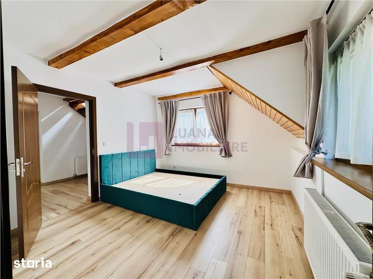 Casă cu 7 camere cu Teren 1000 Mp în Porumbacu de Jos