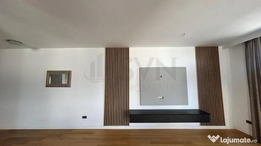 Apartament cu 4 camere decomandat în Central