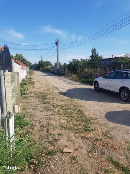 Teren de 372 mp, în Malu Mare