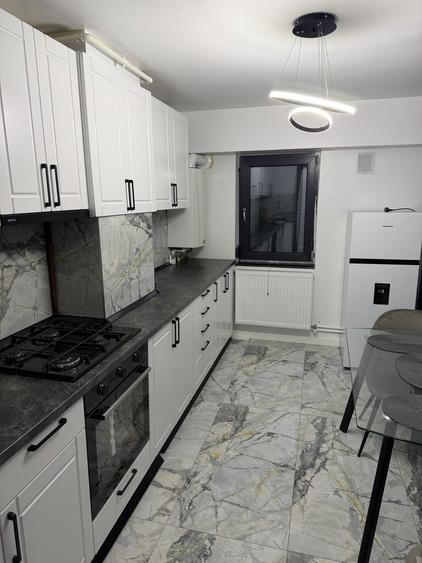 Apartament cu 2 camere decomandat în Cumpăna