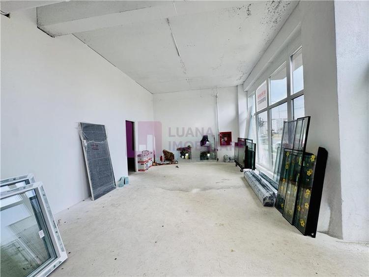 Spațiu comercial, de 140 mp, în Exterior Sud