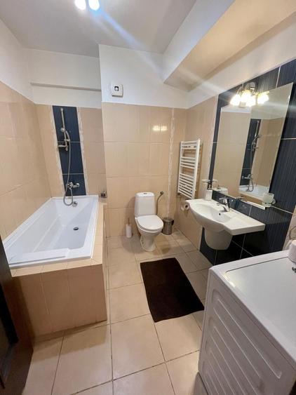 Apartament cu 2 camere semidecomandat în Dosu Bricii
