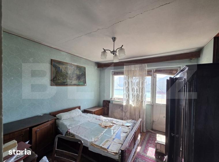 Apartament cu 3 camere decomandat în Central
