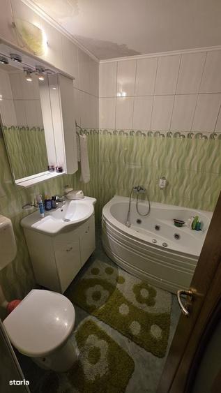 Apartament cu 3 camere în Mircea-Vodă