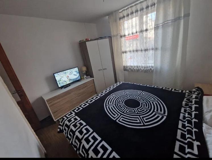 Apartament 3 camere, 58mp, doua parcari si garaj, la cheie, Baciu - 1