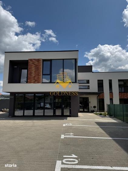 Spațiu comercial, de 80 mp, în Apahida