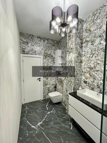 Apartament cu 2 camere semidecomandat, mobilat în Florești