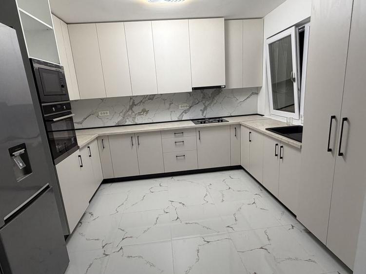 Spațiu comercial, de 627 mp, în Corbeanca