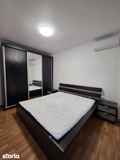 Apartament cu 3 camere semidecomandat, mobilat în Bucureștii Noi