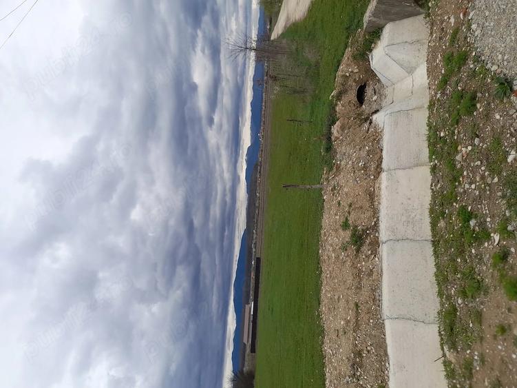 Teren de 834 mp, în Ceauru