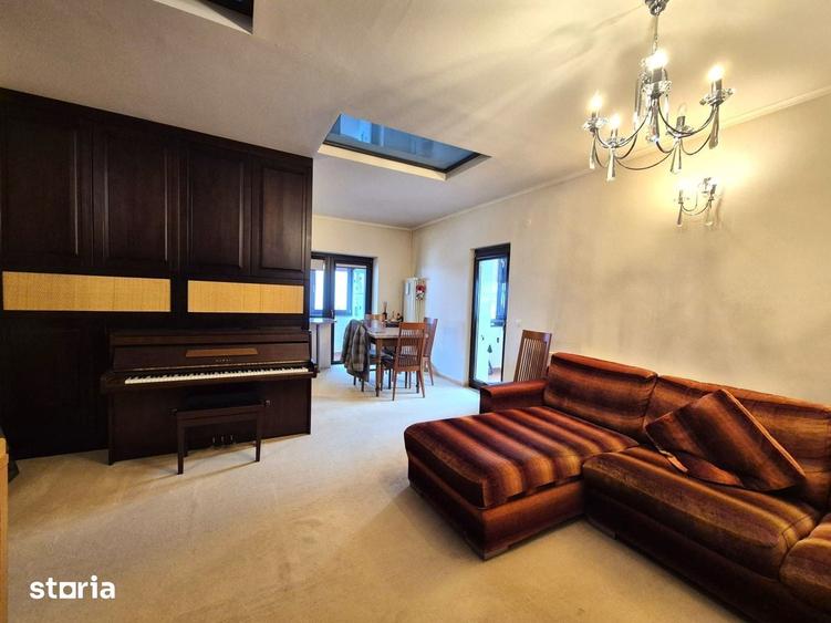 Apartament cu 3 camere în Est
