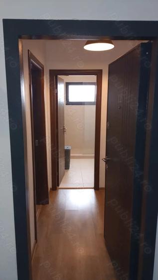 Garsonieră decomandată în Central