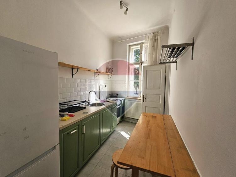 Apartament de inchiriat - 3 camere - Strada Clinicilor - 5