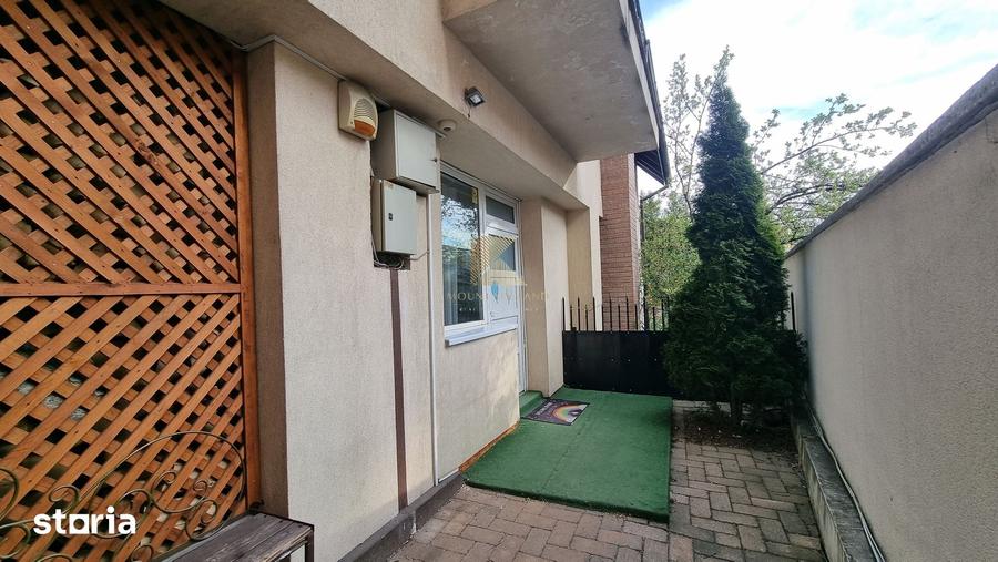 Spațiu comercial, de 100 mp, în Florilor