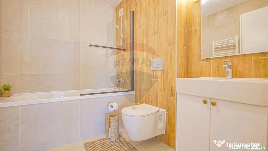 Apartament cu 2 camere semidecomandat în Noua