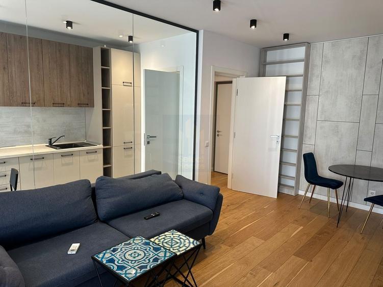 Apartament cu 2 camere decomandat, mobilat în Aviației