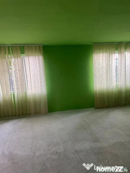 Casă cu 4 camere cu Teren 1105 Mp în Strejnicu
