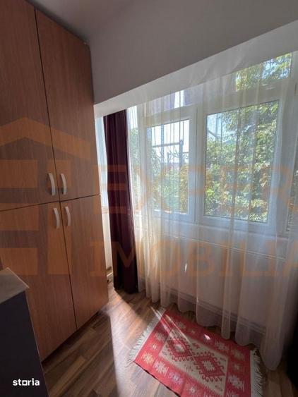 Apartament cu 4 camere decomandat în Inel I