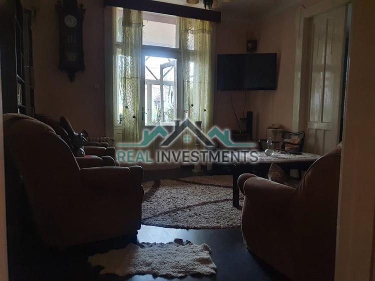 Apartament 4 camere la casa zona Centrala - ID : RH-29748 - 2