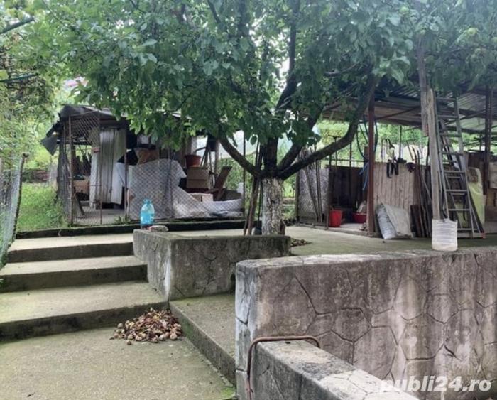 Casă cu 5 camere cu Teren 700 Mp în Goranu