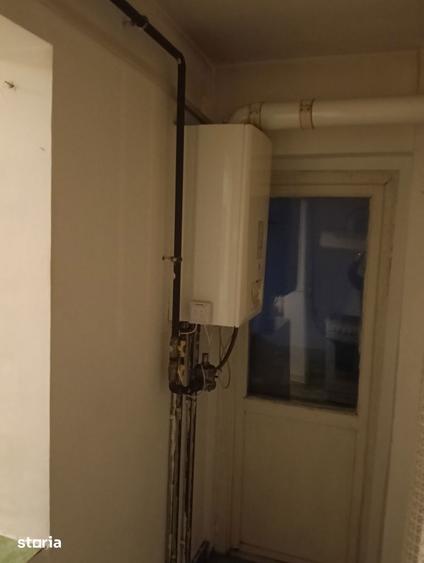Apartament cu 2 camere în Craiovița Nouă