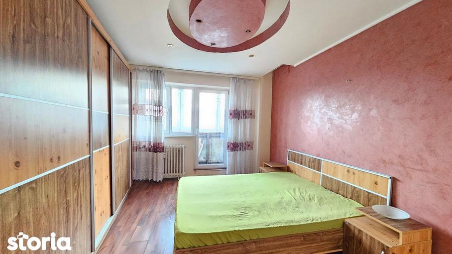 Apartament cu 3 camere decomandat în Pantelimon