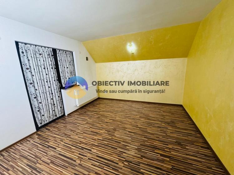 Casă individuală cu 6 camere cu Canalizare în 1 Mai