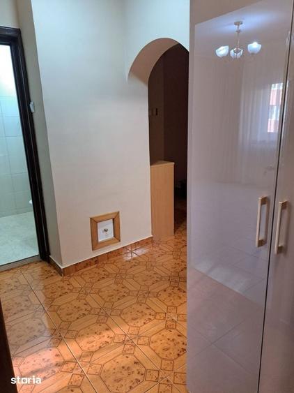 Apartament cu 3 camere decomandat în Timpuri Noi