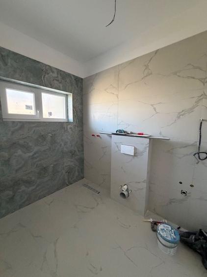 Duplex cu 3 camere cu Canalizare în Moșnița Veche