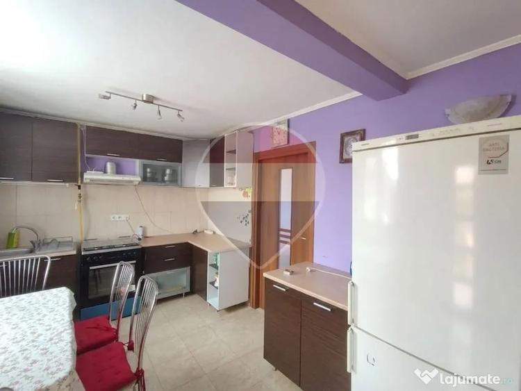 Casă cu 4 camere cu Teren 127 Mp în Cantemir